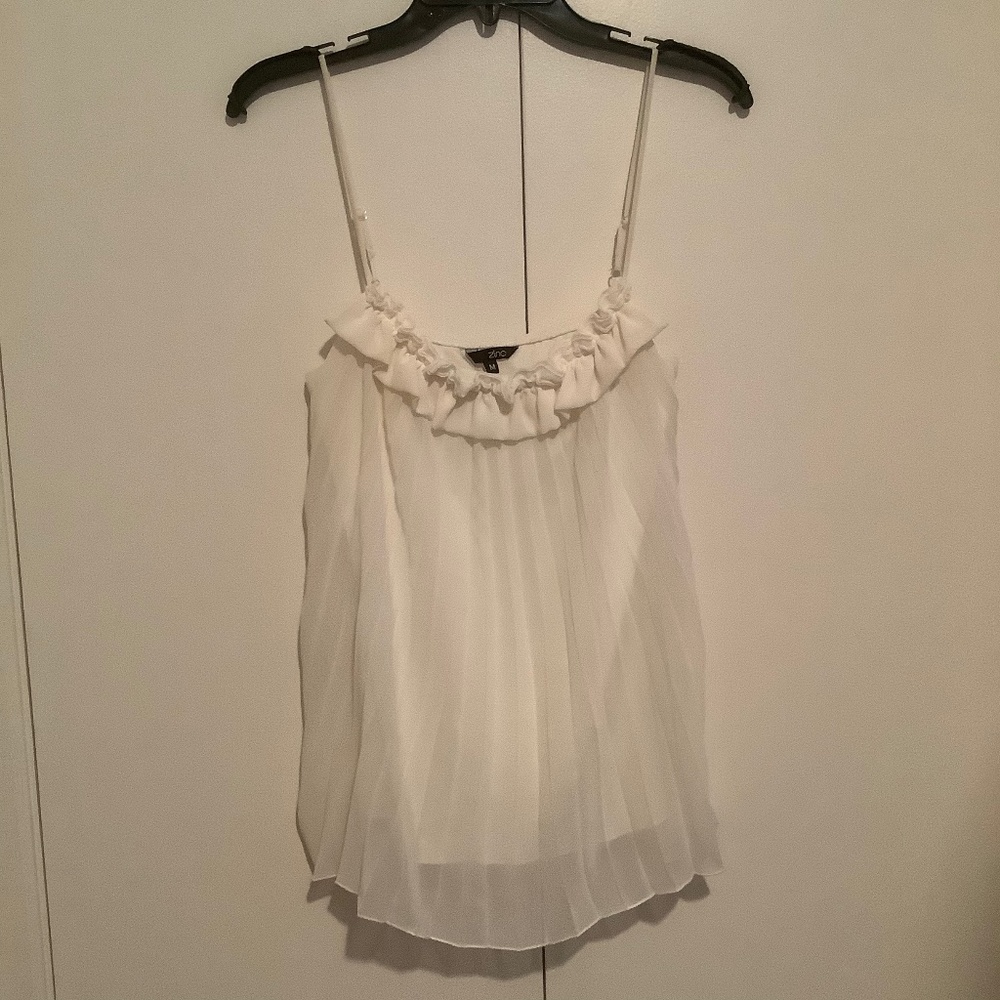 Women s Ivory Pleated Lined Adjustable Straps Top Size Medium